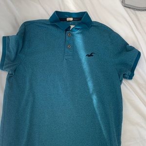 Hollister collared short sleeve shirt. Size medium